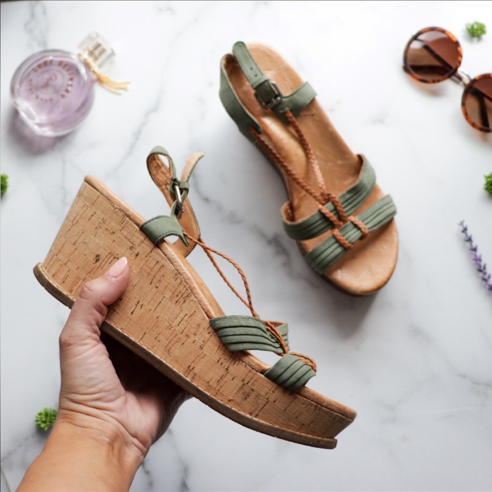 NAYA Natasha leather cork wedge sandals green 8.5